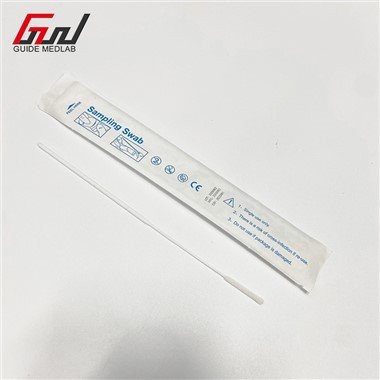 परीक्षण के लिए नाक स्वाब